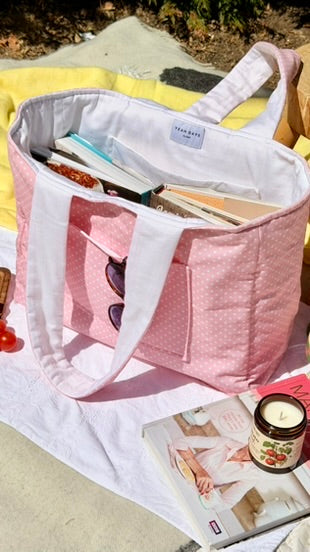 Strawberry cream Carryall tote