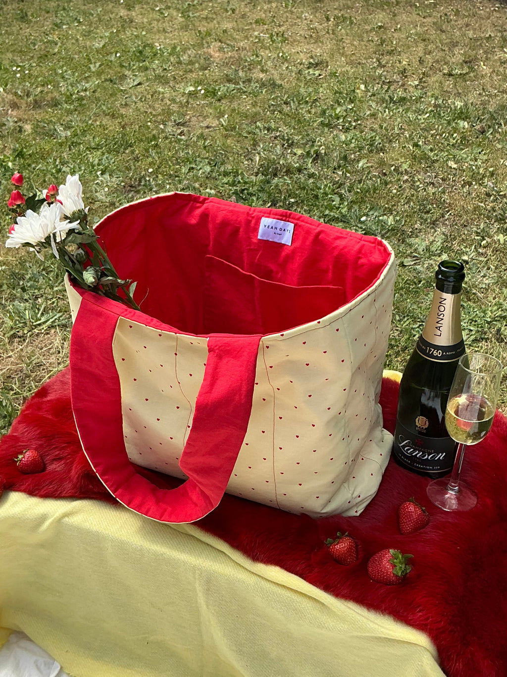 The Sweetheart Tote