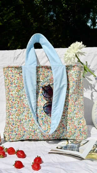 Forget me not Laptop tote
