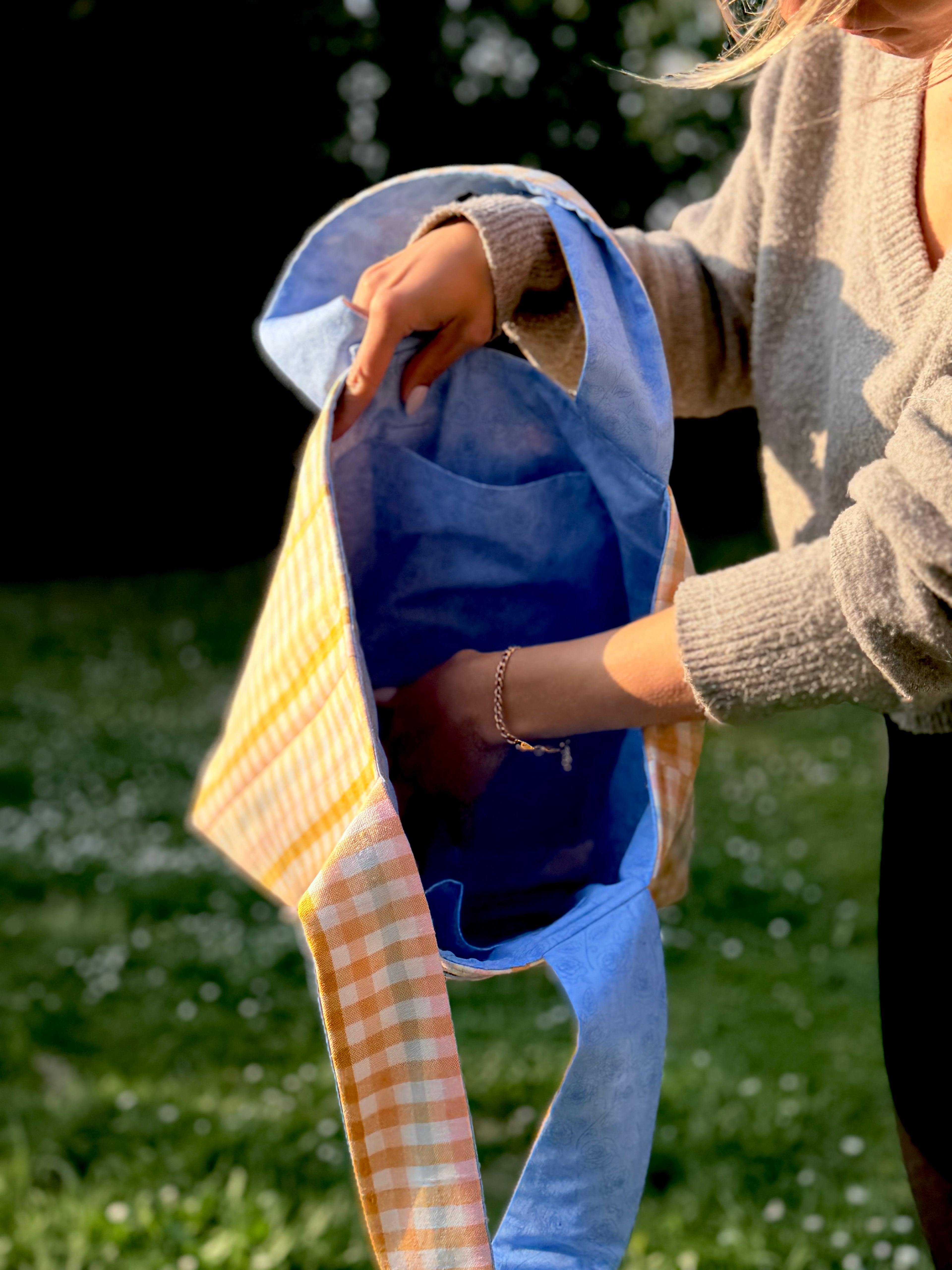 The Little Cornflower Tote