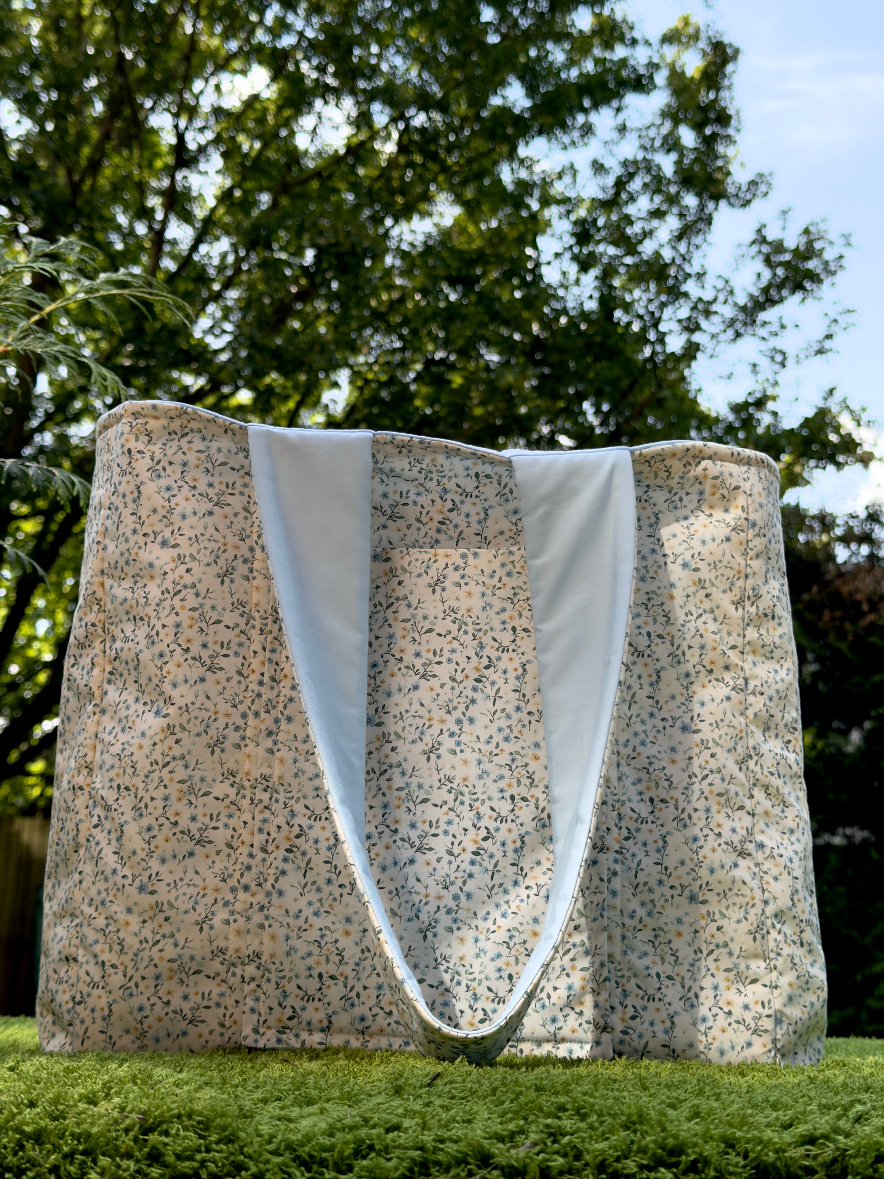 Morning Dew Laptop tote