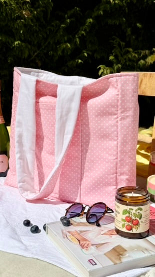 Strawberry Cream laptop tote