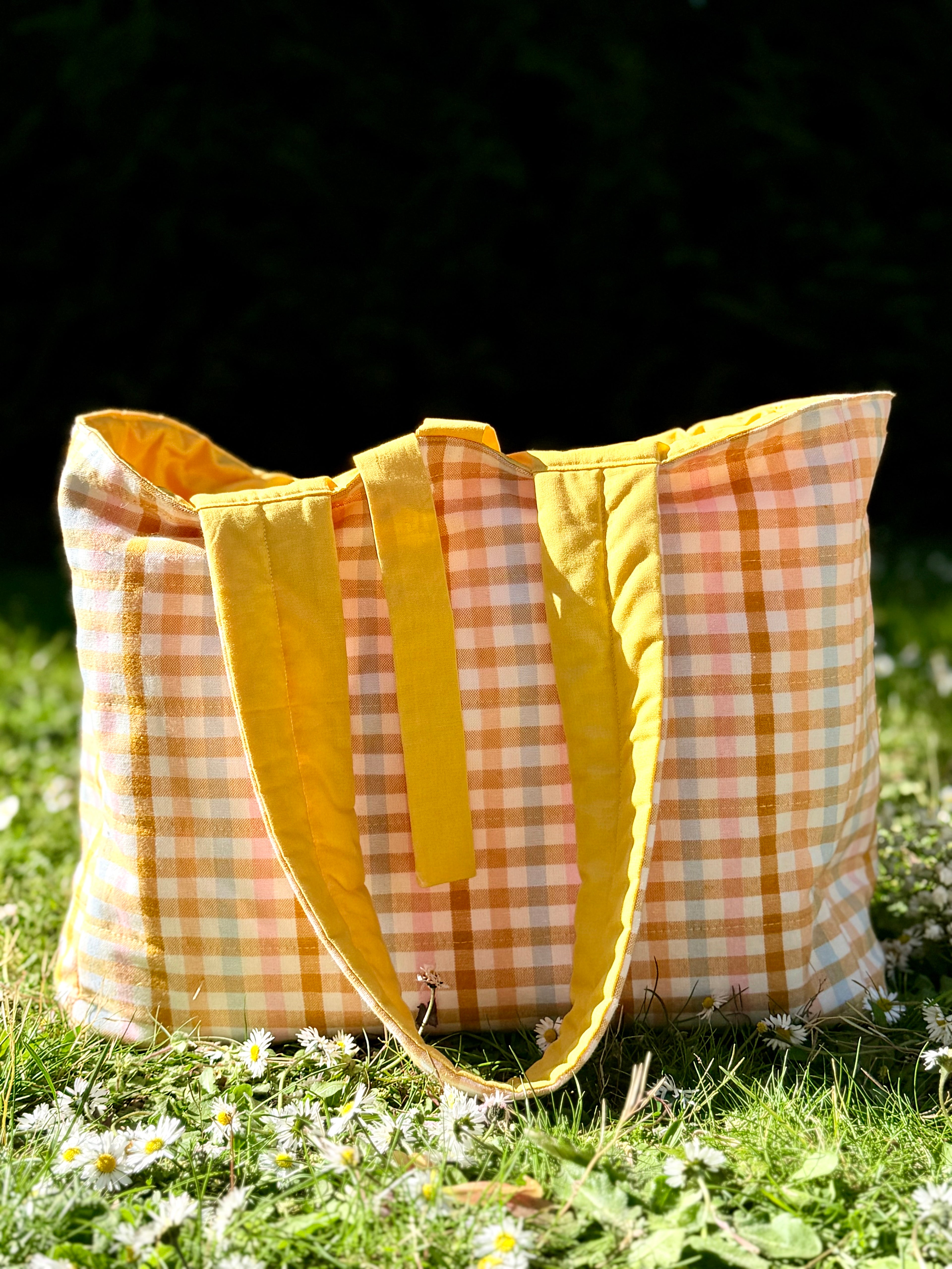 The Sunday Picnic Tote