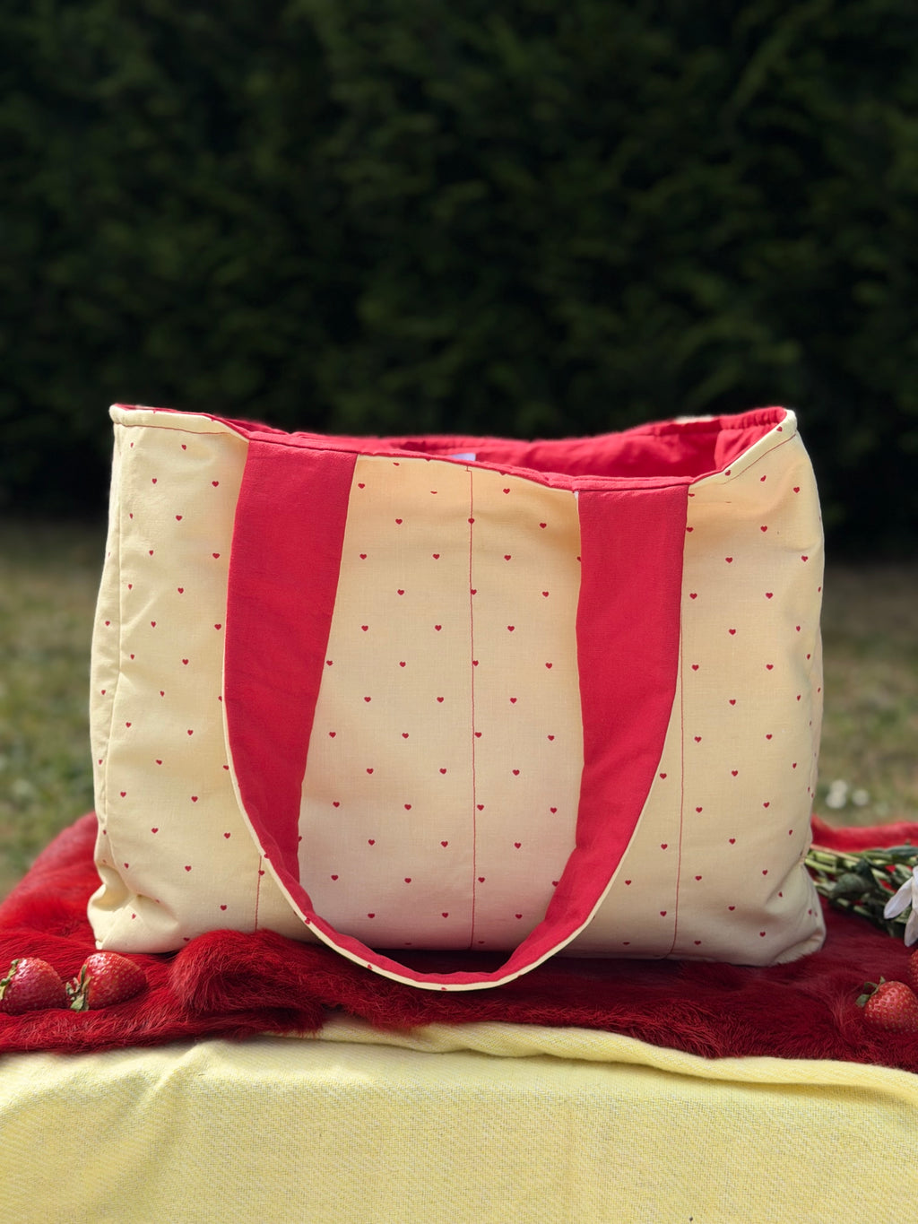 The Sweetheart Tote