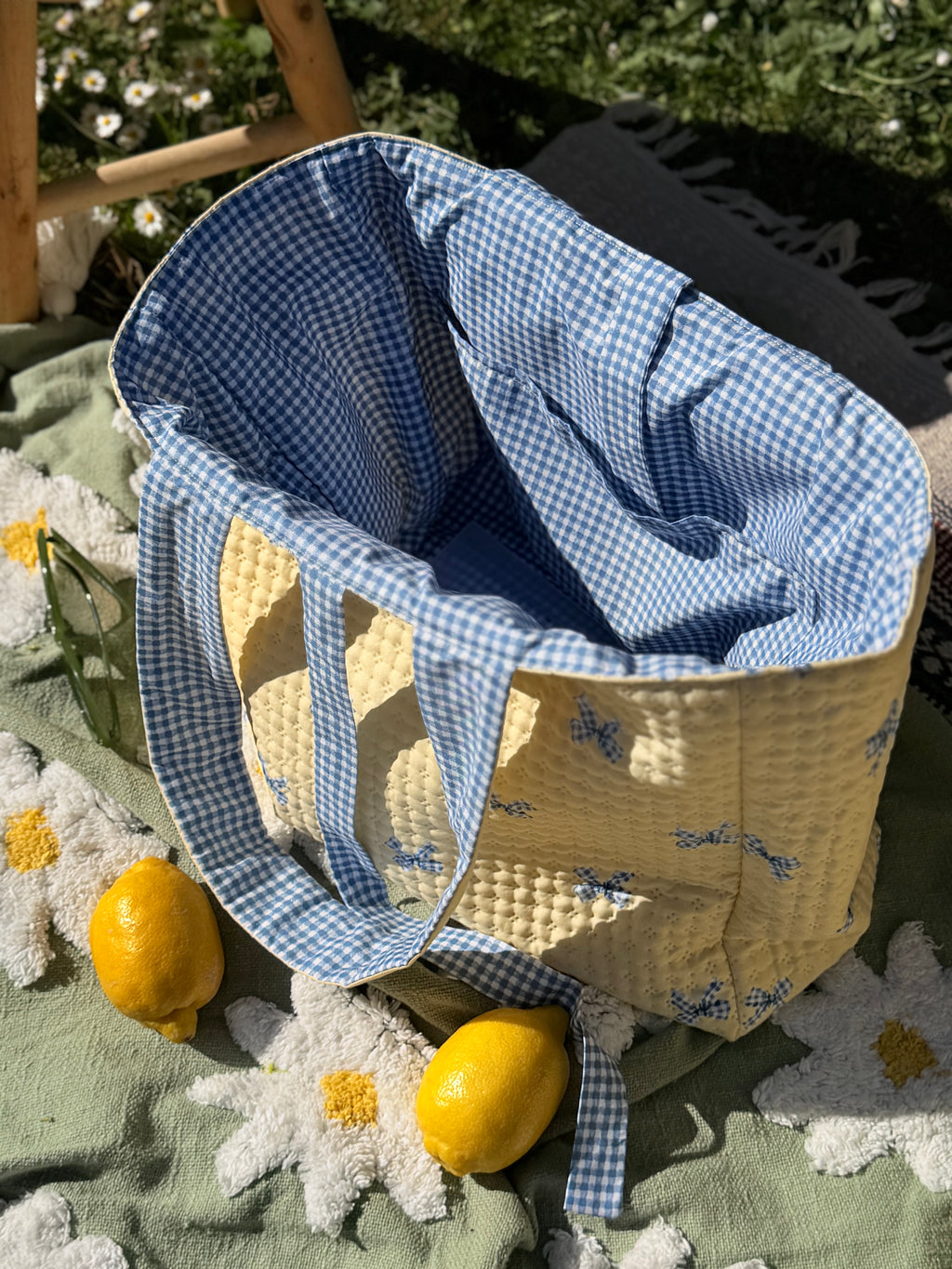 The Buttercup Bow Tote