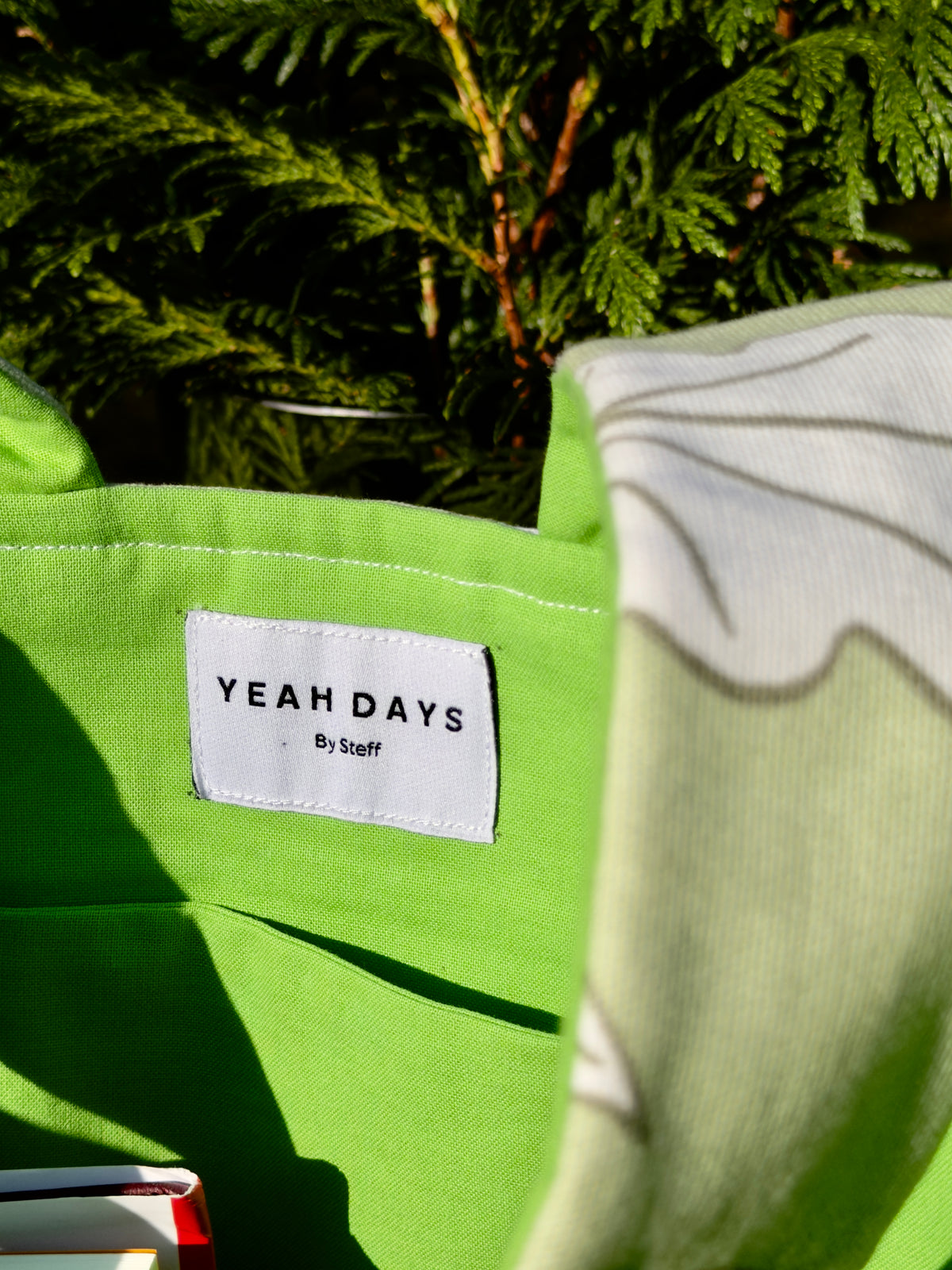 Green Haven Laptop tote