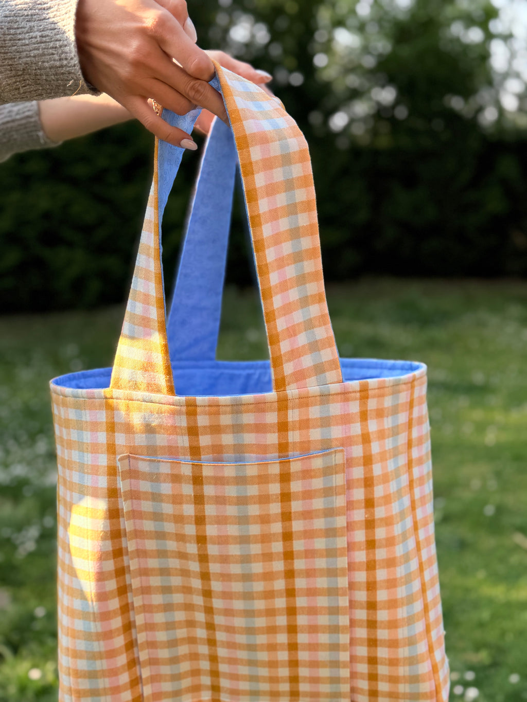 The Little Cornflower Tote