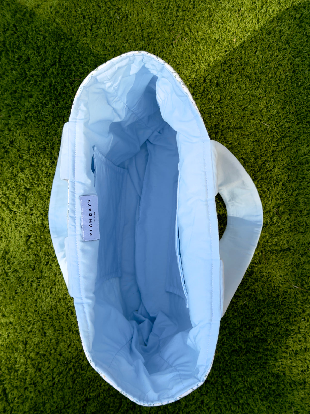 Morning Dew Laptop tote