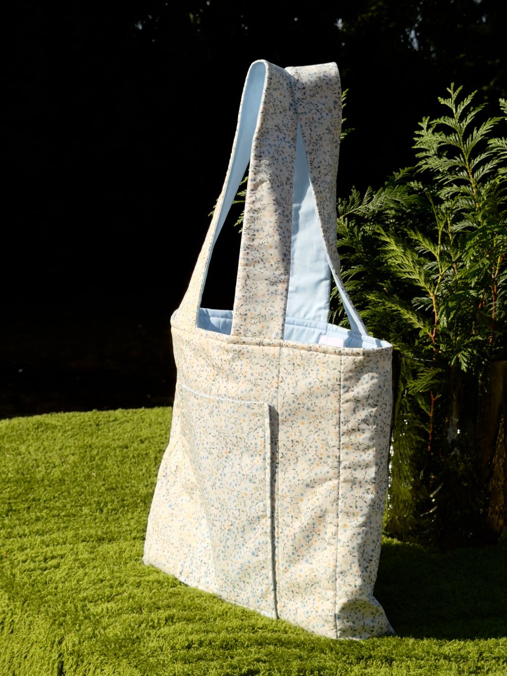 Morning Dew Laptop tote