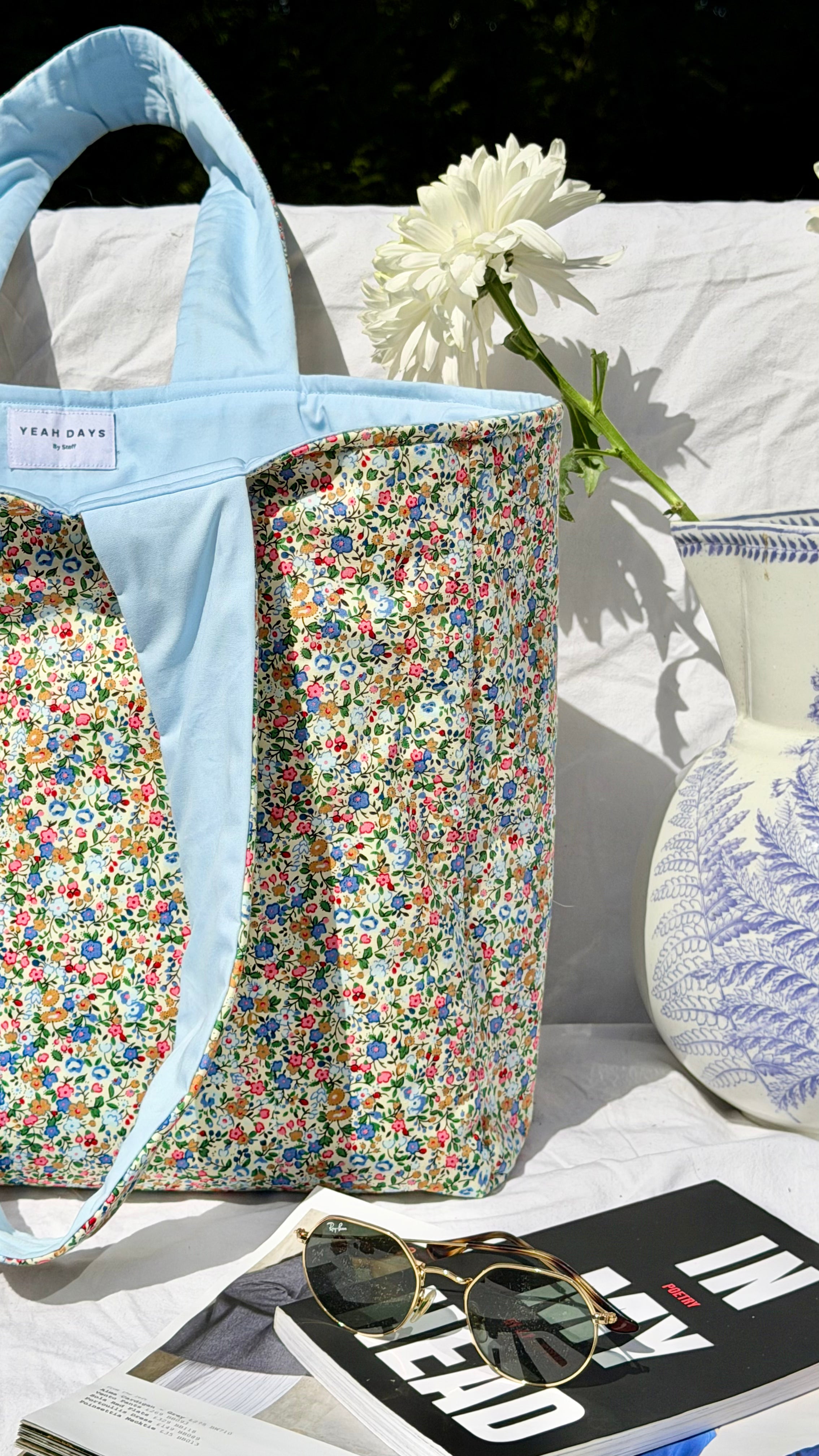 Forget me not Carryall tote